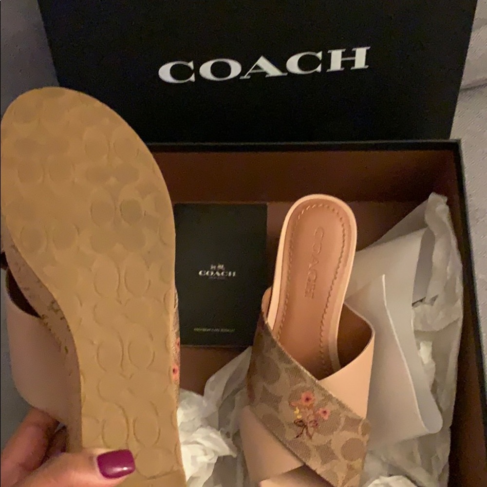 Coach Cream and Brown Sandals with Elegant Design - Picture 3 of 5